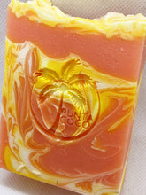 Cargar imagen en el visor de la galería, FRANGIPANI COCONUT SOAP