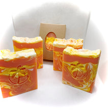 Cargar imagen en el visor de la galería, FRANGIPANI COCONUT SOAP