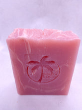 Cargar imagen en el visor de la galería, GERANIUM & FRENCH CLAY Coconut Soap