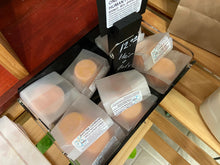 Cargar imagen en el visor de la galería, Beach Hair SOLID CONDITIONER Passionfruit & Citrus